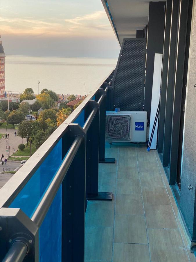 Lux Apartaments บาทูมิ ห้อง รูปภาพ